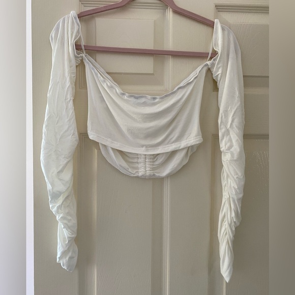Ruched off the shoulder crop top - Picture 4 of 5